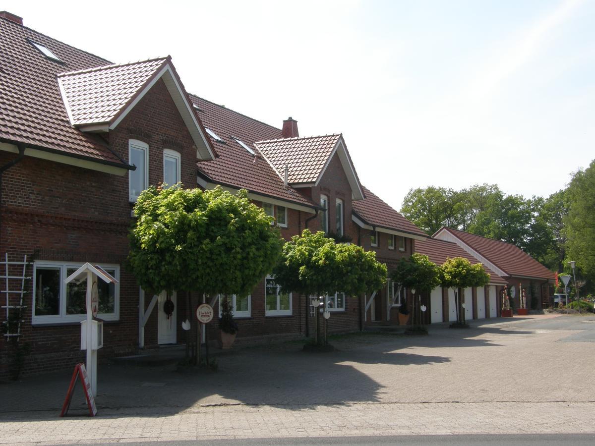 Land&Stil Lejlighedshotel Dorfhagen Eksteriør billede